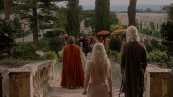 extant_GameOfThrones_1x01-WinterIsComing_3204