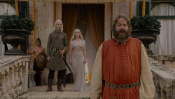 extant_GameOfThrones_1x01-WinterIsComing_3207