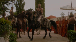 extant_GameOfThrones_1x01-WinterIsComing_3210