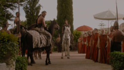 extant_GameOfThrones_1x01-WinterIsComing_3249