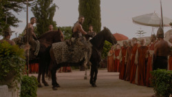 extant_GameOfThrones_1x01-WinterIsComing_3254