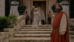 extant_GameOfThrones_1x01-WinterIsComing_3293