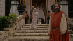 extant_GameOfThrones_1x01-WinterIsComing_3295