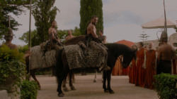 extant_GameOfThrones_1x01-WinterIsComing_3301