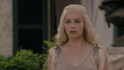 extant_GameOfThrones_1x01-WinterIsComing_3303