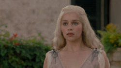 extant_GameOfThrones_1x01-WinterIsComing_3309