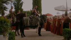 extant_GameOfThrones_1x01-WinterIsComing_3310