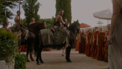 extant_GameOfThrones_1x01-WinterIsComing_3311