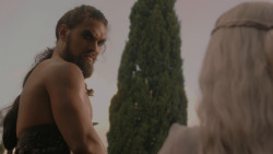 extant_GameOfThrones_1x01-WinterIsComing_3337