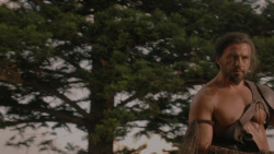 extant_GameOfThrones_1x01-WinterIsComing_3348