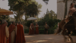 extant_GameOfThrones_1x01-WinterIsComing_3355