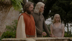 extant_GameOfThrones_1x01-WinterIsComing_3406