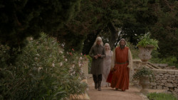 extant_GameOfThrones_1x01-WinterIsComing_3426