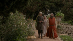 extant_GameOfThrones_1x01-WinterIsComing_3433