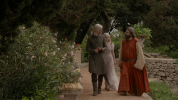 extant_GameOfThrones_1x01-WinterIsComing_3437