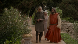 extant_GameOfThrones_1x01-WinterIsComing_3442