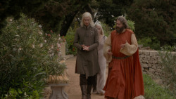 extant_GameOfThrones_1x01-WinterIsComing_3445