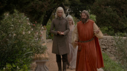 extant_GameOfThrones_1x01-WinterIsComing_3446