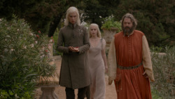 extant_GameOfThrones_1x01-WinterIsComing_3451