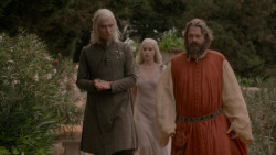extant_GameOfThrones_1x01-WinterIsComing_3454