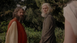 extant_GameOfThrones_1x01-WinterIsComing_3465