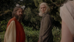 extant_GameOfThrones_1x01-WinterIsComing_3466