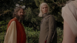 extant_GameOfThrones_1x01-WinterIsComing_3476