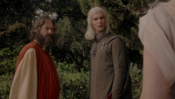 extant_GameOfThrones_1x01-WinterIsComing_3477