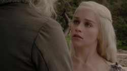 extant_GameOfThrones_1x01-WinterIsComing_3494