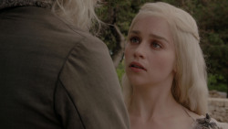 extant_GameOfThrones_1x01-WinterIsComing_3495