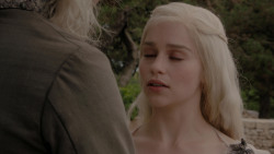 extant_GameOfThrones_1x01-WinterIsComing_3502