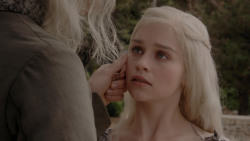 extant_GameOfThrones_1x01-WinterIsComing_3536
