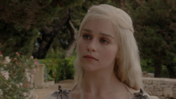 extant_GameOfThrones_1x01-WinterIsComing_3557
