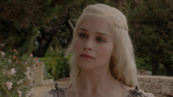 extant_GameOfThrones_1x01-WinterIsComing_3559