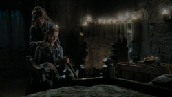 extant_GameOfThrones_1x01-WinterIsComing_3582