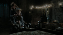 extant_GameOfThrones_1x01-WinterIsComing_3583