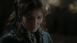 extant_GameOfThrones_1x01-WinterIsComing_3588