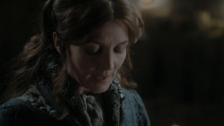 extant_GameOfThrones_1x01-WinterIsComing_3590