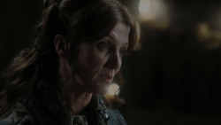 extant_GameOfThrones_1x01-WinterIsComing_3615