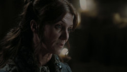 extant_GameOfThrones_1x01-WinterIsComing_3616