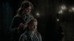extant_GameOfThrones_1x01-WinterIsComing_3623