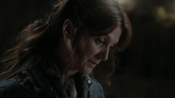 extant_GameOfThrones_1x01-WinterIsComing_3650