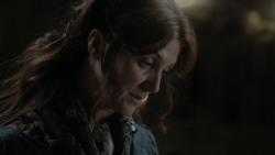 extant_GameOfThrones_1x01-WinterIsComing_3653