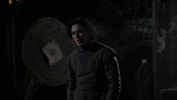 extant_GameOfThrones_1x01-WinterIsComing_3728