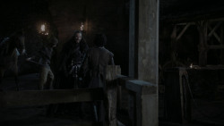 extant_GameOfThrones_1x01-WinterIsComing_3732