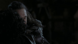 extant_GameOfThrones_1x01-WinterIsComing_3736
