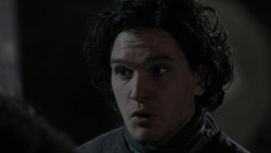 extant_GameOfThrones_1x01-WinterIsComing_3776
