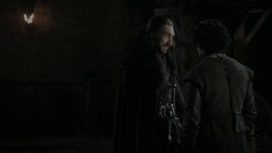 extant_GameOfThrones_1x01-WinterIsComing_3825
