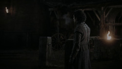 extant_GameOfThrones_1x01-WinterIsComing_3854
