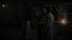 extant_GameOfThrones_1x01-WinterIsComing_3855